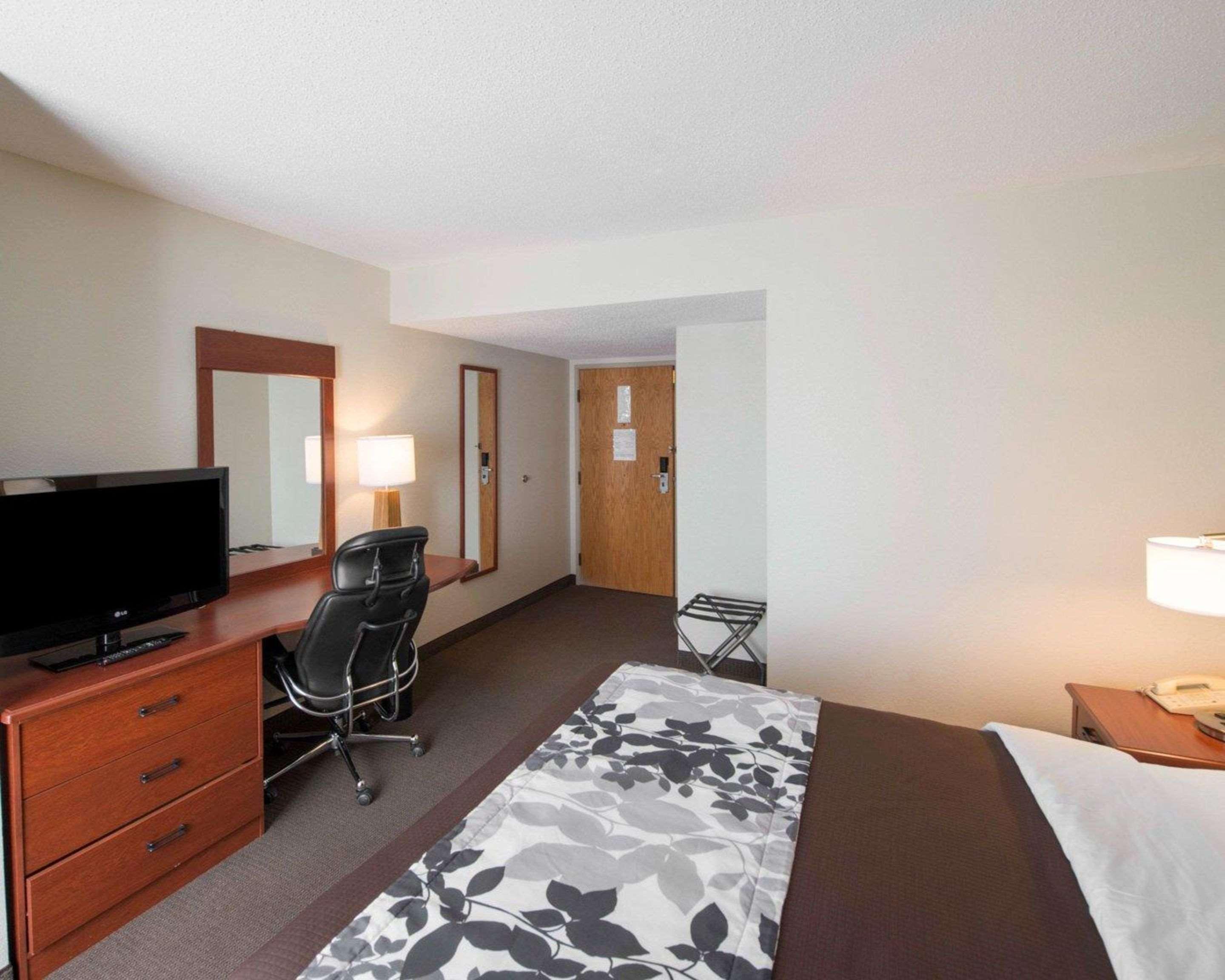 Sleep Inn & Suites Princeton I-77 Exterior photo